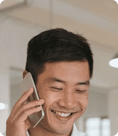 Homem sorrindo - NewB